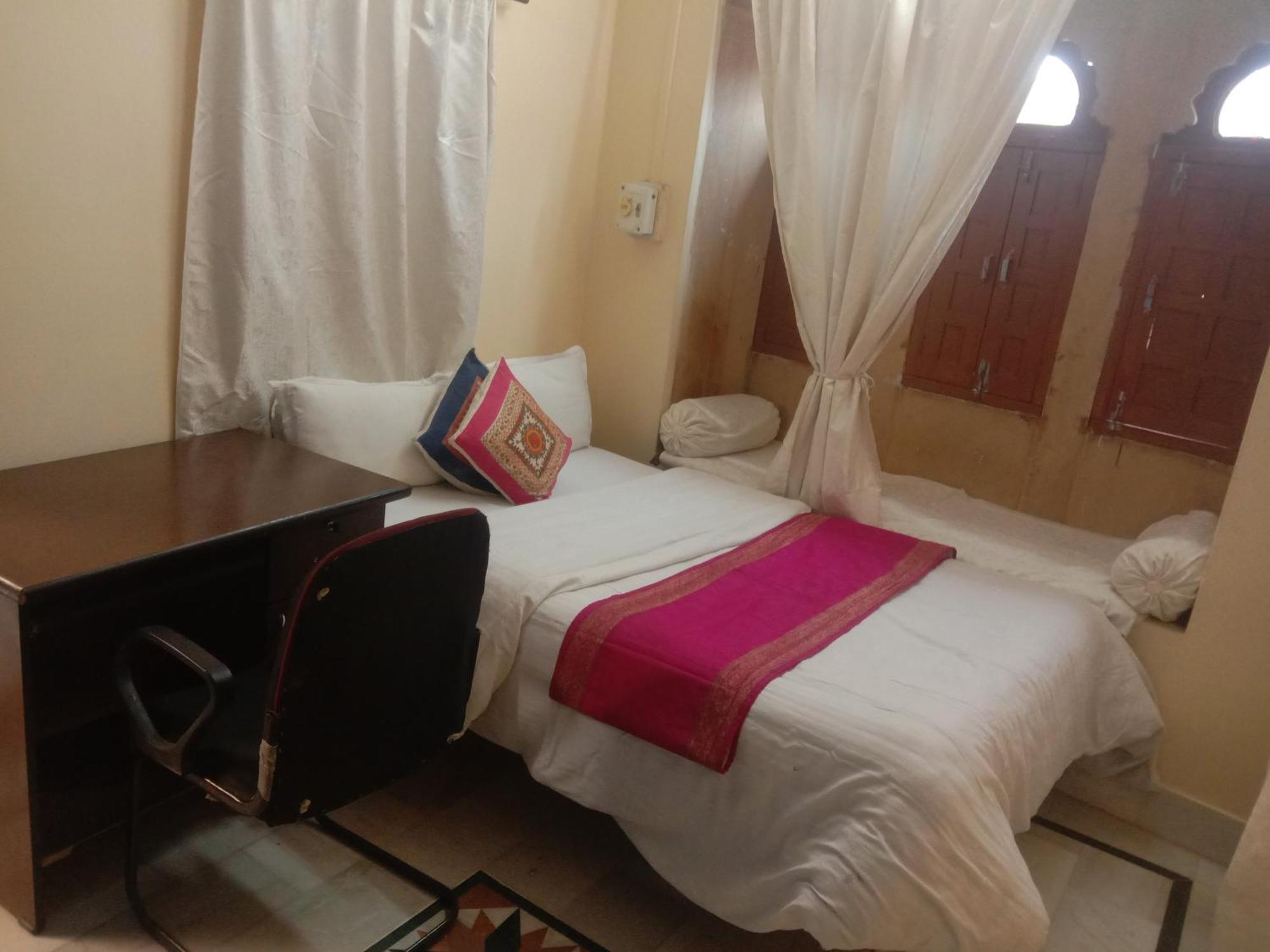 Neem Guest House ジャイサルメール エクステリア 写真